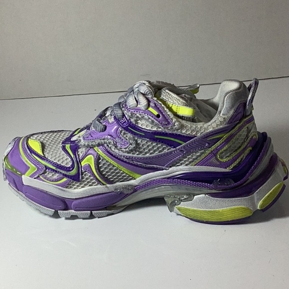 Balenciaga
Runner 2.0 sneakers - Picture 7 of 15